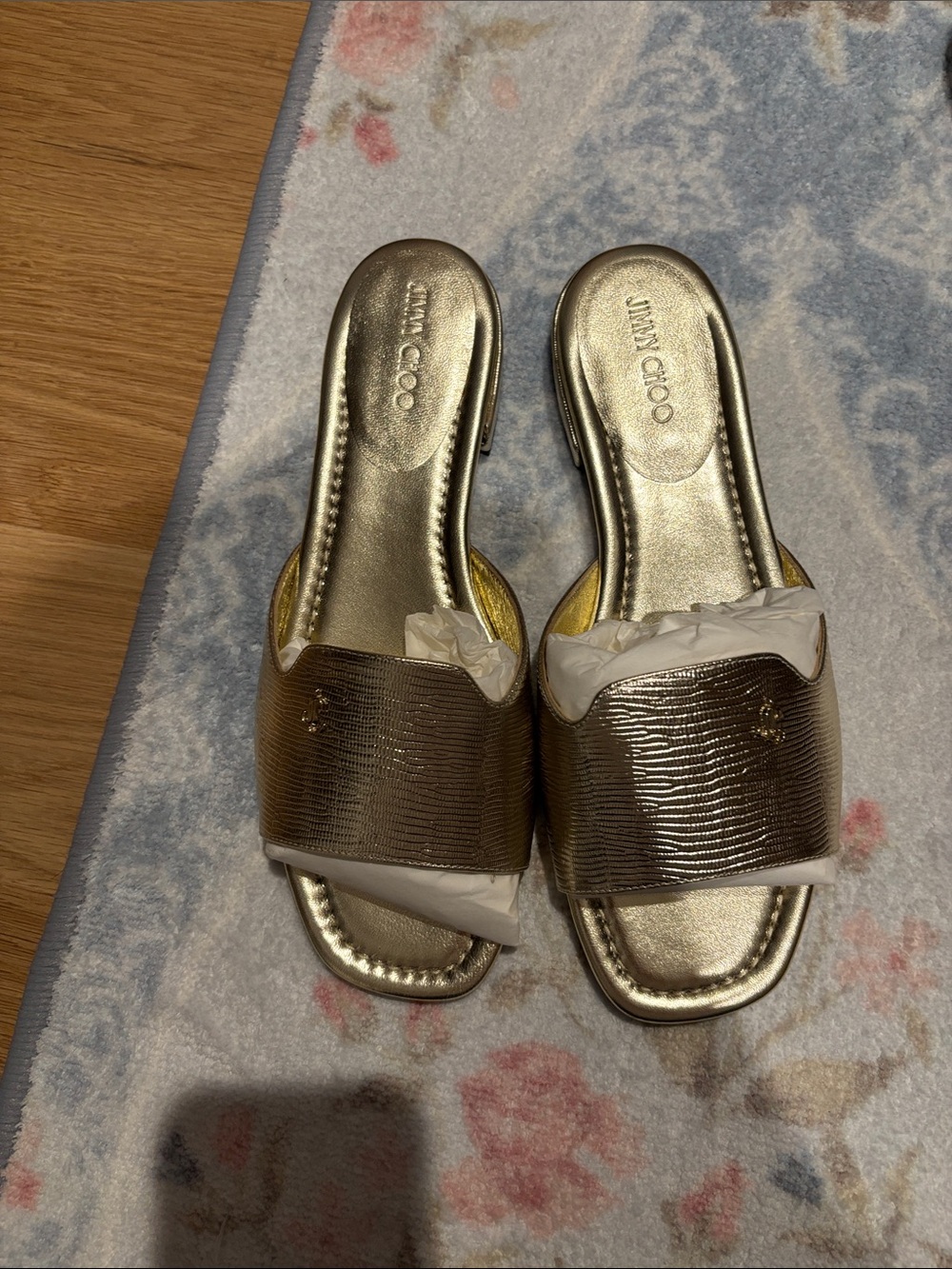 NWT!! Jimmy choo sandal. Gold  size 39